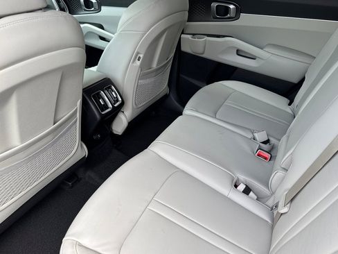 New 2026 Kia Sorento EX image 12