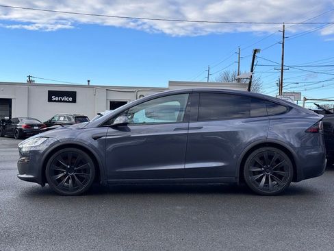 Used 2023 Tesla Model X image 5