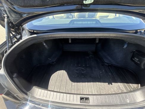 Used 2019 INFINITI Q50 Luxe w/ Essential Package (3.0T Luxe) AWD/4WD image 22
