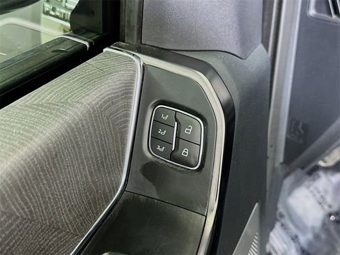 Used 2021 Ford F150 Platinum w/ Equipment Group 701A High image 20