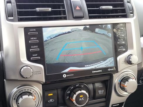 Used 2024 Toyota 4Runner SR5 Premium w/ Moonroof Package AWD/4WD image 17