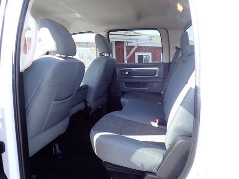 Used 2017 RAM 2500 Big Horn AWD/4WD image 9