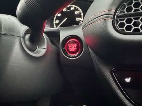 Certified 2026 Honda HR-V Sport image 26