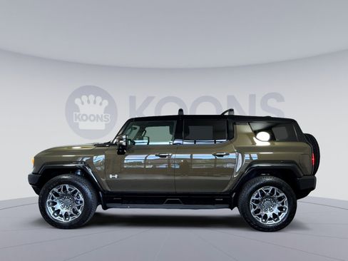 New 2025 GMC Hummer EV 3X w/ LPO, Roof Cross Rail Package AWD/4WD image 2