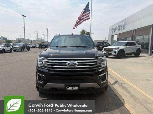Used 2019 Ford Expedition Max Limited AWD/4WD image 2