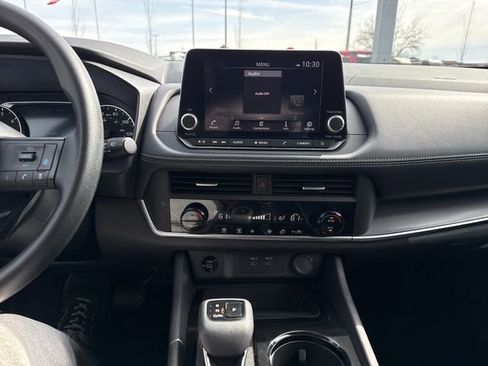 Used 2024 Nissan Rogue SV AWD/4WD image 21