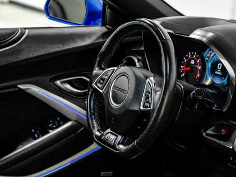 Used 2018 Chevrolet Camaro SS RWD image 18