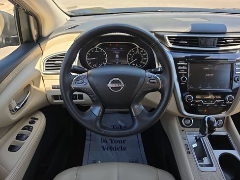 Used 2024 Nissan Murano SV FWD image 16