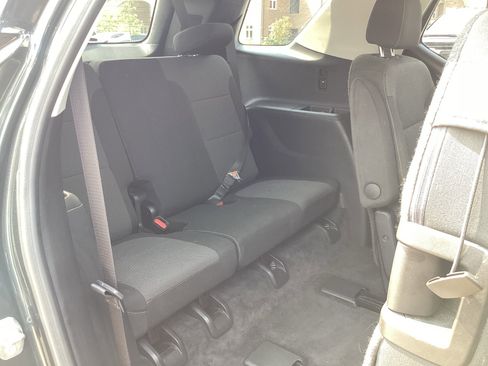 Used 2020 Chevrolet Traverse LT image 33