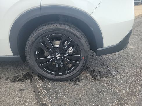 New 2026 Honda HR-V Sport image 10