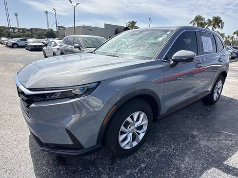 Used 2025 Honda CR-V LX image 7