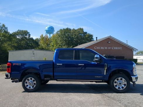 New 2026 Ford F250 Lariat w/ Lariat Ultimate Package image 2