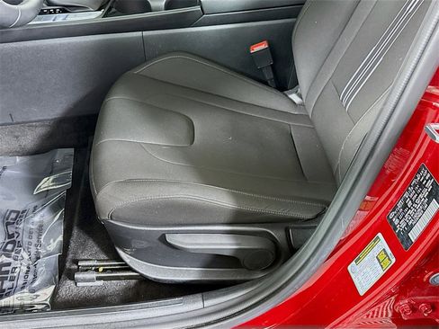 Certified 2024 Hyundai Elantra SEL w/ Convenience Package image 25