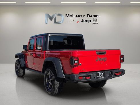 Used 2022 Jeep Gladiator Rubicon w/ LED Lighting Group AWD/4WD image 4