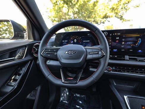 New 2026 Chevrolet Equinox RS w/ Convenience Package III image 17