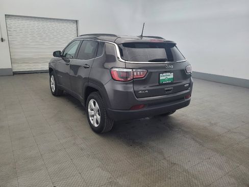 Used 2019 Jeep Compass Latitude w/ Cold Weather Group image 5
