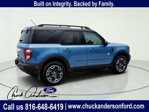 Used 2025 Ford Bronco Sport Outer Banks w/ Outer Banks Tech Package+ AWD/4WD image 8