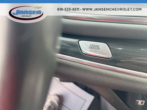 Used 2020 Buick Enclave Essence FWD image 16