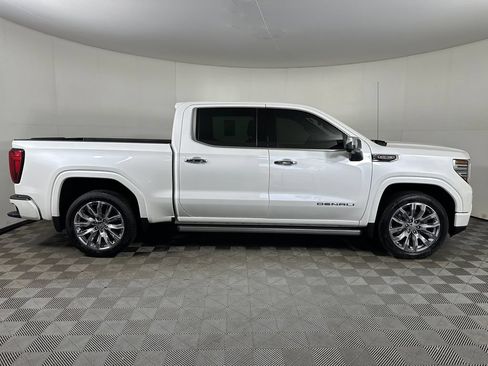 Used 2024 GMC Sierra 1500 Denali AWD/4WD image 6