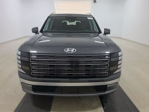 Used 2026 Hyundai Palisade Limited AWD/4WD image 2