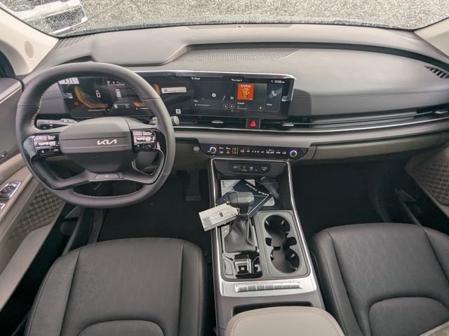 New 2027 Kia Carnival EX FWD image 17