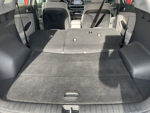 Used 2019 Hyundai Tucson SE image 42