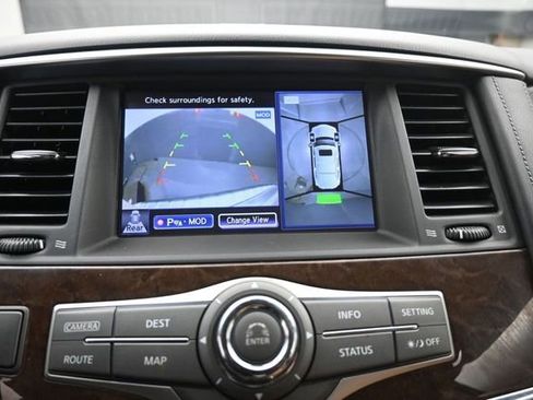 Used 2017 INFINITI QX80 Signature Edition RWD image 12