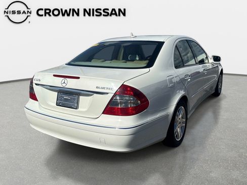 Used 2007 Mercedes-Benz E 320 BlueTEC Sedan image 6