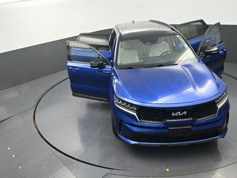 Used 2022 Kia Sorento S w/ Panoramic Sunroof Package image 31