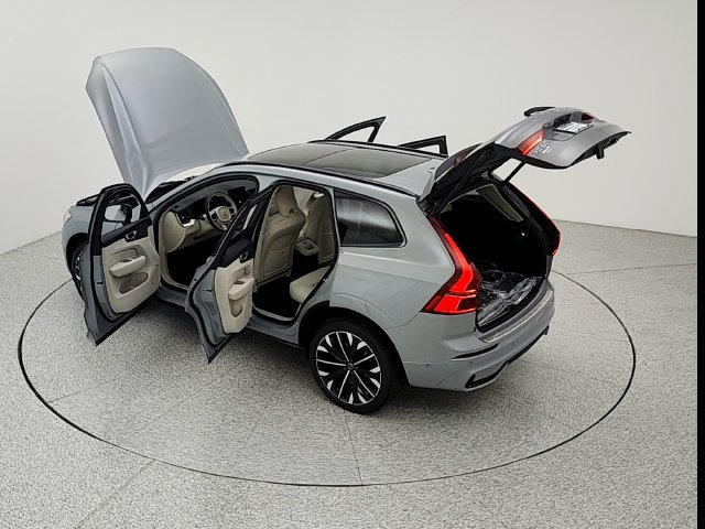 New 2026 Volvo XC60 T8 Ultra w/ Protection Package Premier AWD/4WD image 40