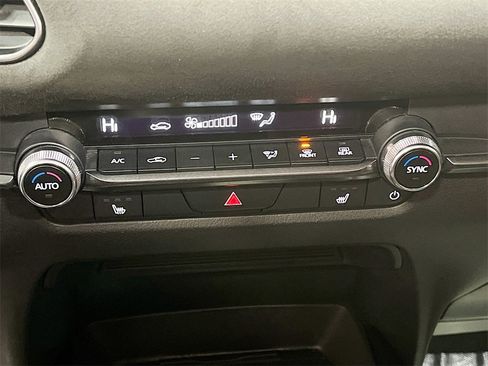 Used 2024 MAZDA CX-30 Carbon image 16