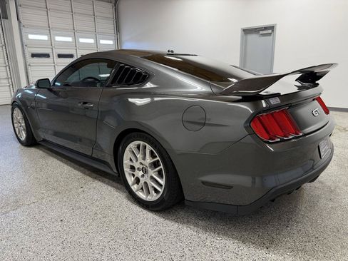 Used 2017 Ford Mustang GT Premium w/ Equipment Group 401A RWD image 8