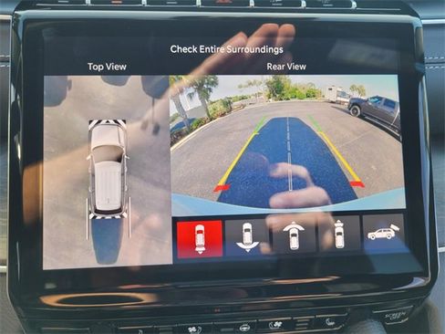 New 2025 Jeep Grand Cherokee Limited w/ Luxury Tech Group II image 25