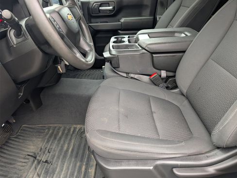 Used 2023 Chevrolet Silverado 2500 Custom w/ Infotainment Package image 9