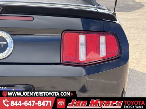 Used 2011 Ford Mustang GT Premium w/ Electronics Pkg image 9