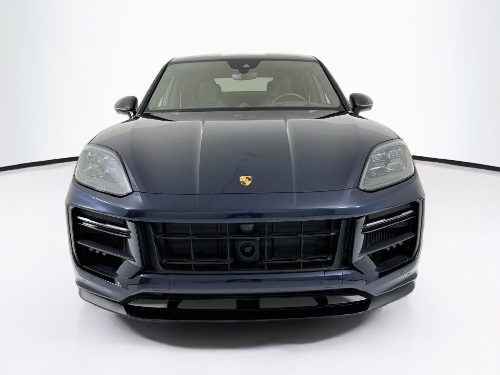 Certified 2026 Porsche Cayenne Turbo GT AWD/4WD image 10