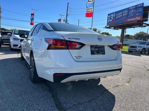Used 2023 Nissan Altima 2.5 SV image 5