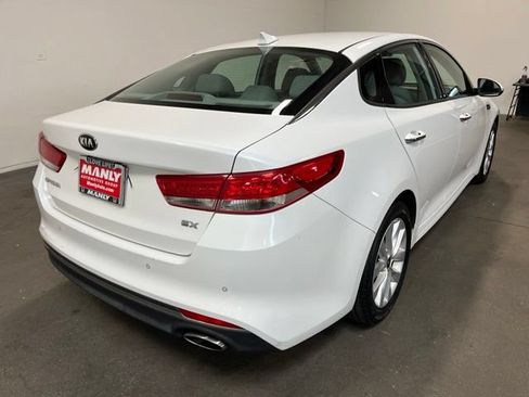 Used 2018 Kia Optima EX FWD image 3