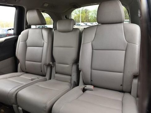 Used 2014 Honda Odyssey EX-L image 22