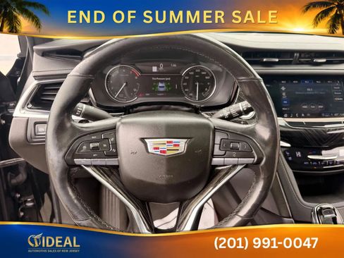 Used 2023 Cadillac XT6 Premium Luxury FWD image 12