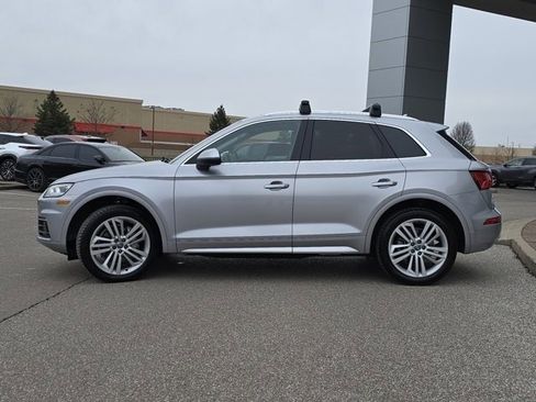 Used 2019 Audi Q5 2.0T Premium Plus w/ Premium Plus Package image 17