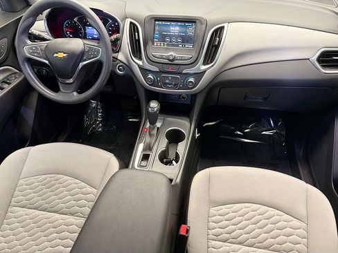 Used 2019 Chevrolet Equinox LT image 12