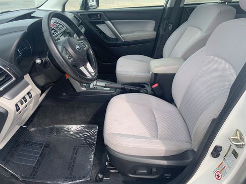 Used 2017 Subaru Forester 2.5i Premium AWD/4WD image 13
