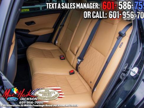 Used 2025 Nissan Sentra SV w/ SV Premium Package FWD image 7