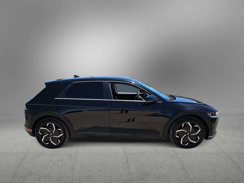 Certified 2024 Hyundai Ioniq 5 SEL RWD image 9