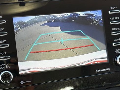 Used 2024 Toyota Camry SE image 16