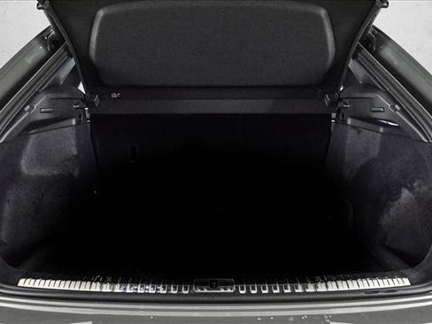 Certified 2025 Audi Q3 2.0T Premium w/ Convenience Package image 6