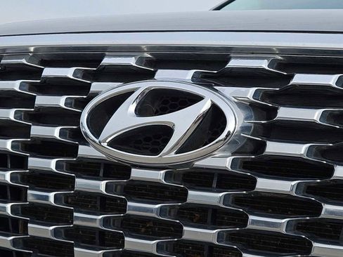 Used 2020 Hyundai Palisade SEL w/ Premium Package image 12