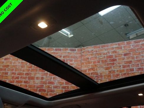 Used 2022 Nissan Rogue SL w/ SL Premium Package image 33