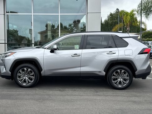 Certified 2025 Toyota RAV4 Limited AWD/4WD image 8